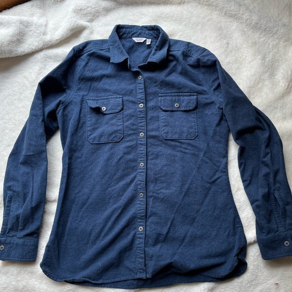Woolrich snap closure shirt(medium) - Picture 2 of 6